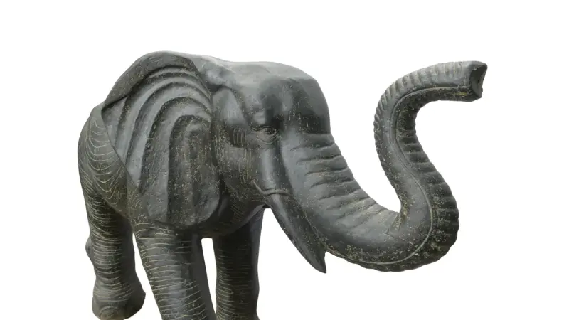 Product image 4 of the product “Elephant as fountain 150cm Long ”